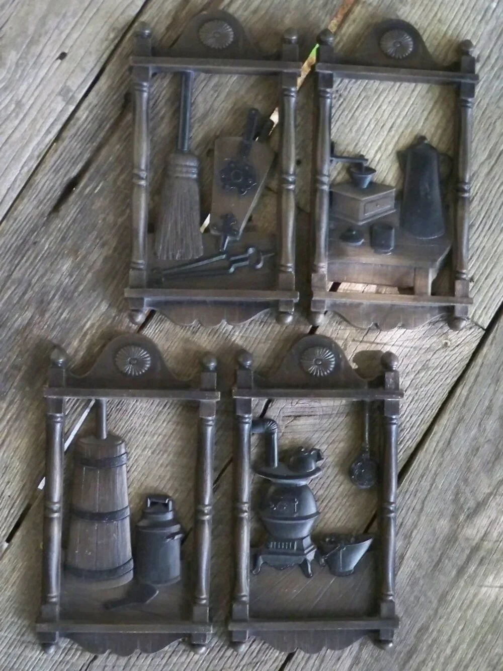 4 Homco Early American Plastic Wall Decor
